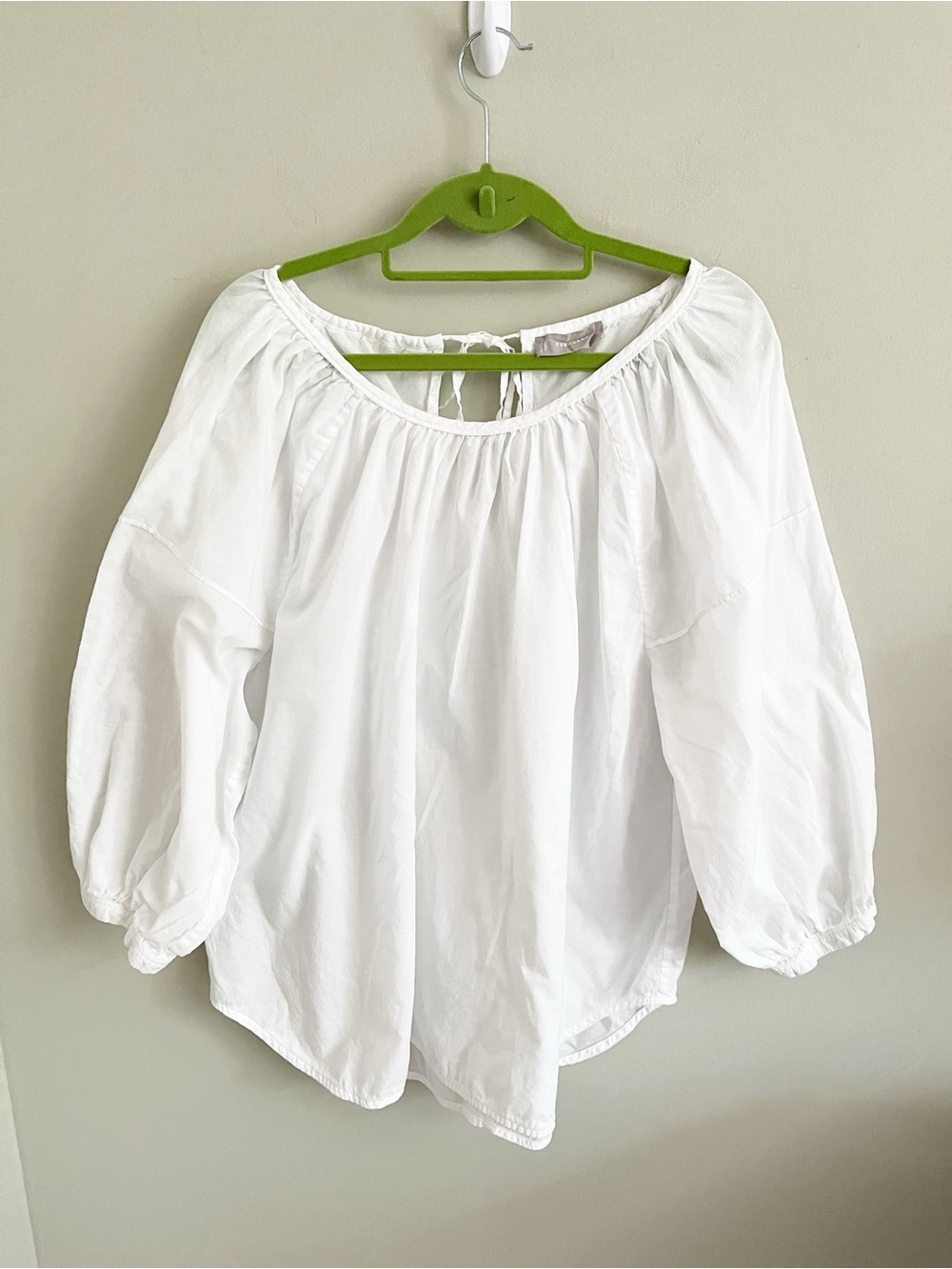 Everlane white cotton top with three-quarter length sleeves